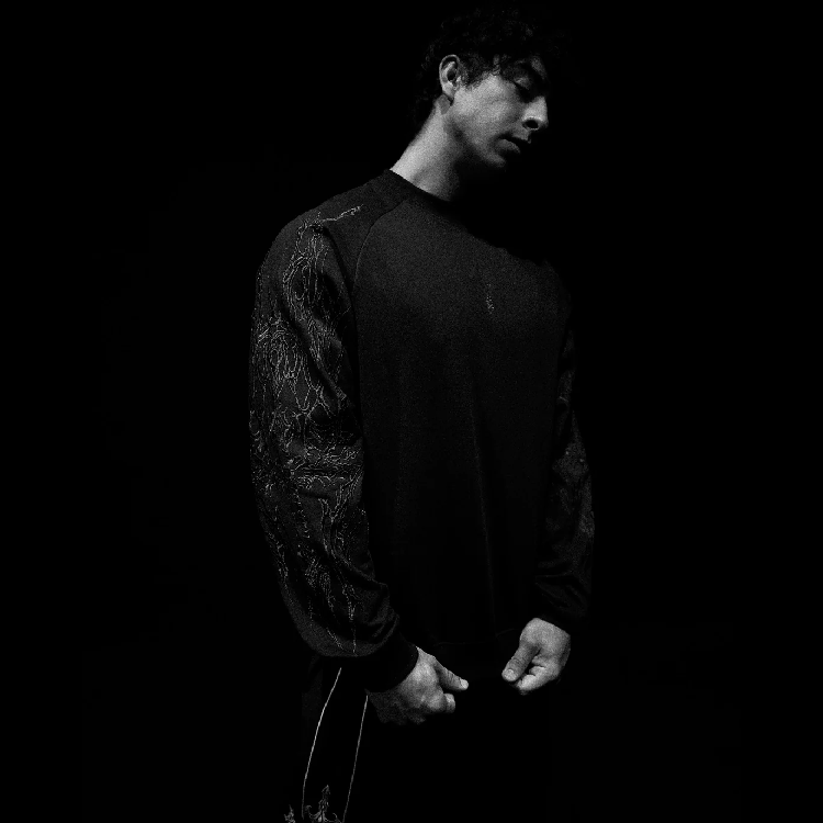 Breathedivinity-Archangel-Oversized-Premium-Crewneck-DARKNESS-3.webp