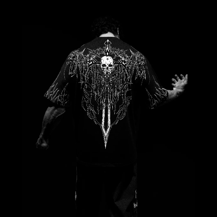 Breathedivinity-Bone-Splitter-Oversized-T-shirt-VOID-BLACK-4.webp